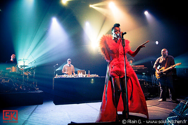 2010-10-12-morcheeba