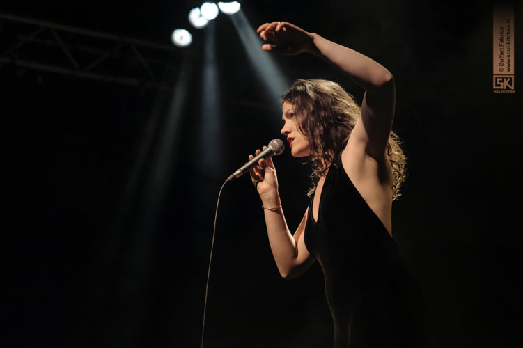 Photos De Concert Raphaële Lannadère Et Clara Ysé Comédie Odéon Lyon 19012020 